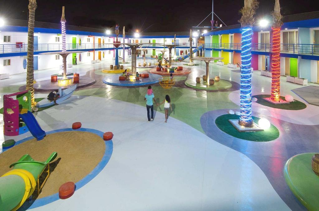 Swiss Inn Teda Hotel & Aqua Park ไอน์ ซกนา ภายนอก รูปภาพ